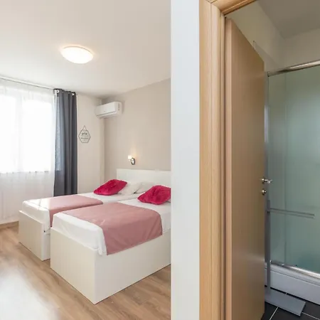 Gorgeous In With Jacuzzi * Kamenmost