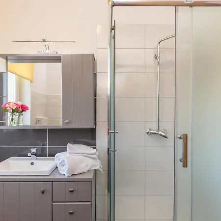 Gorgeous In With Jacuzzi * Kamenmost